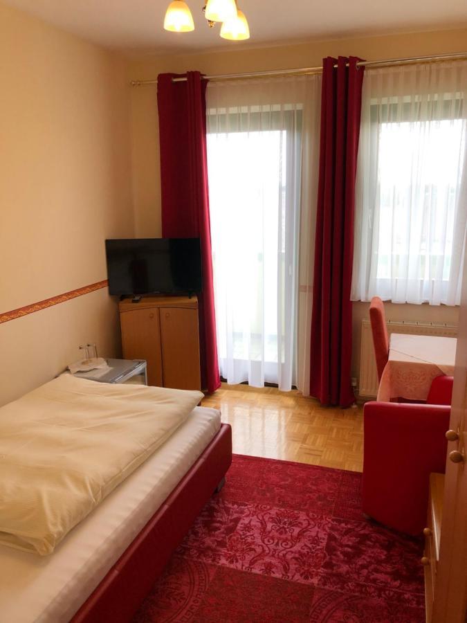 Haus Camelia Bed & Breakfast Bad Tatzmannsdorf Exterior photo